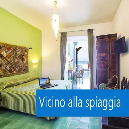 La Scogliera Hotel