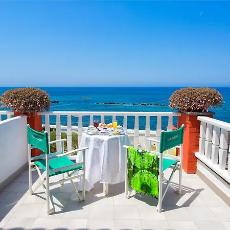 Hotel La Scogliera 4*