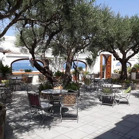 La Scogliera Forio (Isola d'Ischia)