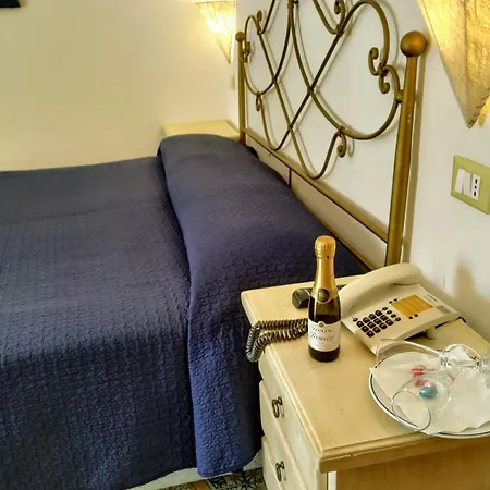 La Scogliera Hotel