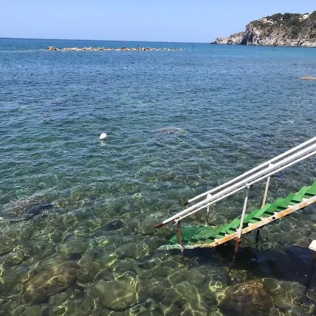La Scogliera Hotel 4*
