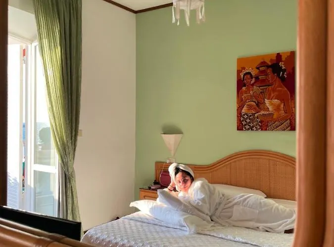 Hotel La Scogliera Forio di Ischia