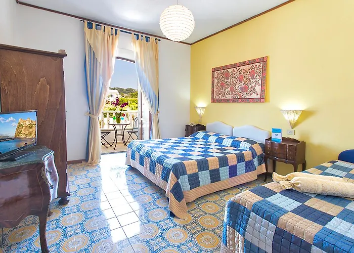 La Scogliera Hotel 4*