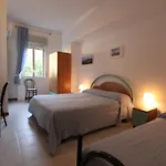 Hotel La Scogliera 4*